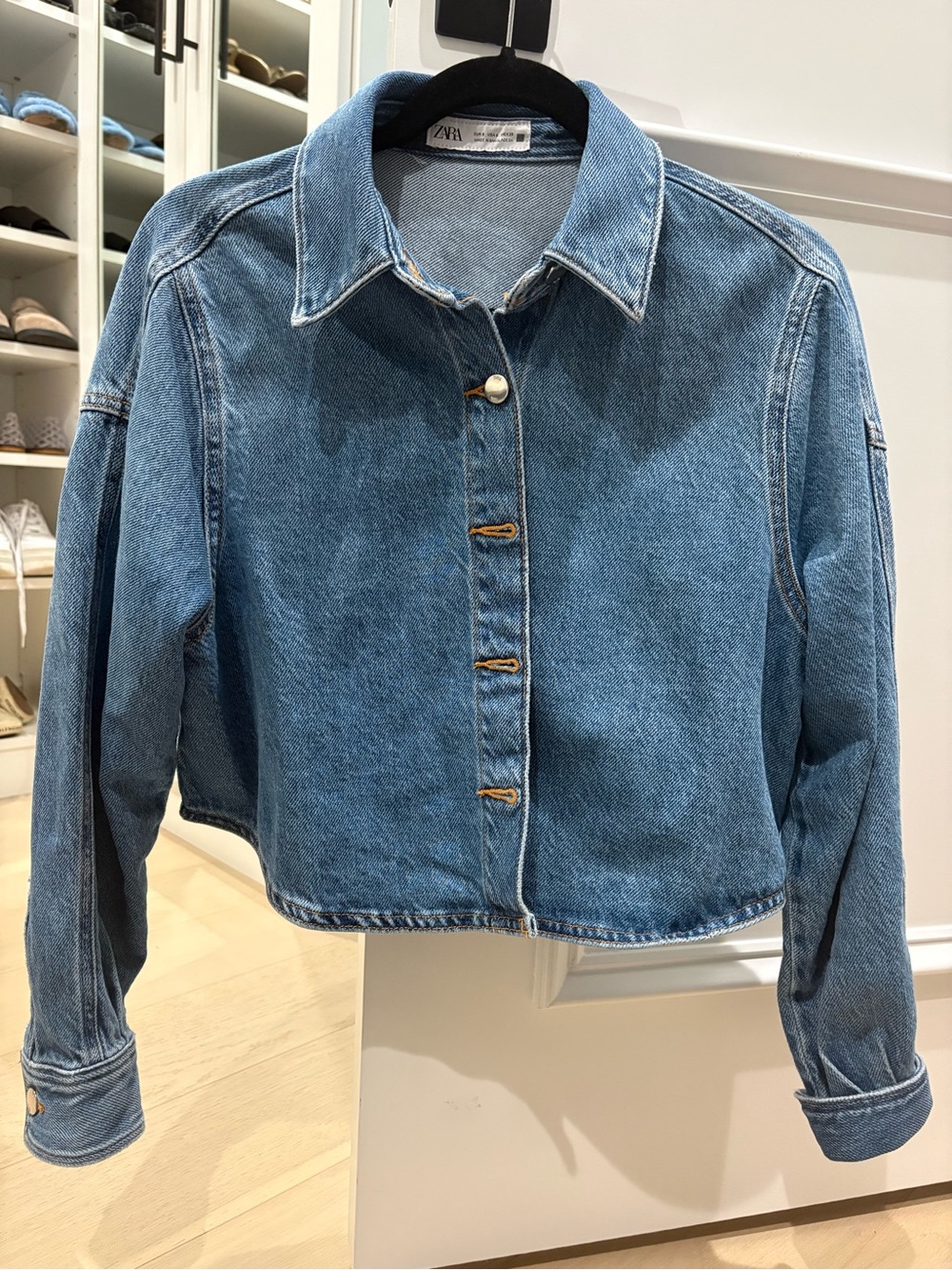 Women’s Zara denim shirt/jacket size small worn once